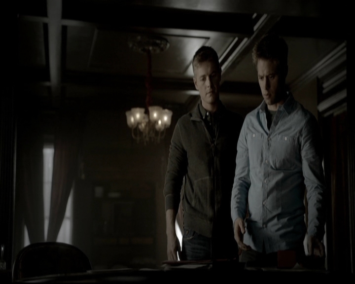 VampireDiariesWorld-dot-org_5x09TheCell1463.jpg