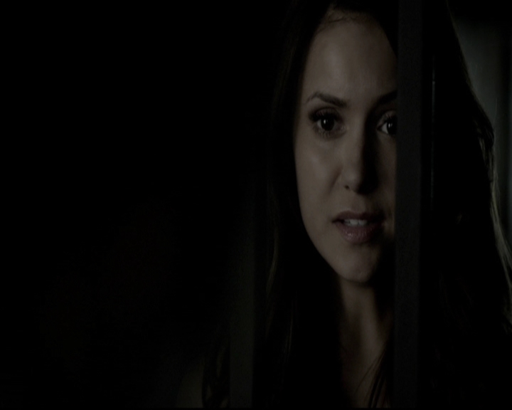 VampireDiariesWorld-dot-org_5x09TheCell1930.jpg