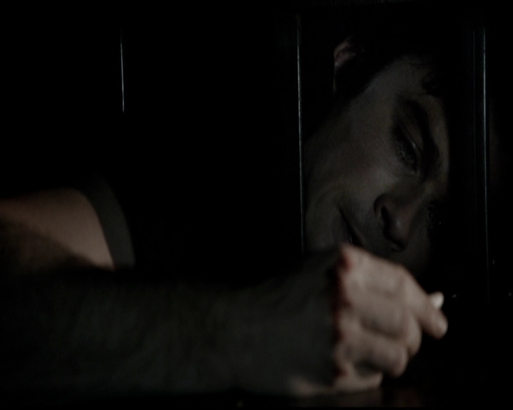 VampireDiariesWorld-dot-org_5x10FiftyShadesOfGrayson0103.jpg