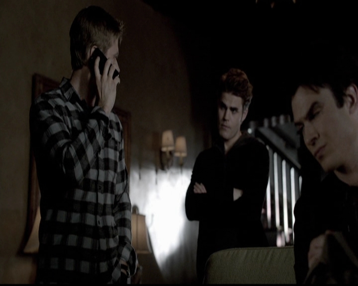 VampireDiariesWorld-dot-org_5x10FiftyShadesOfGrayson0508.jpg