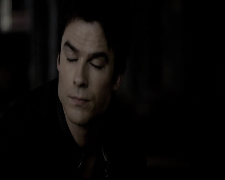 VampireDiariesWorld-dot-org_5x10FiftyShadesOfGrayson0512.jpg