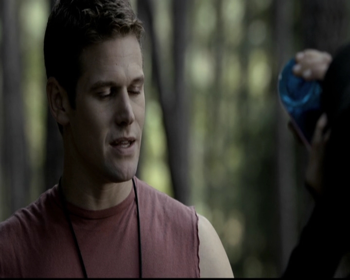 VampireDiariesWorld-dot-org_5x10FiftyShadesOfGrayson0614.jpg