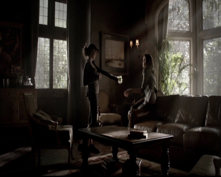 VampireDiariesWorld-dot-org_5x10FiftyShadesOfGrayson0735.jpg