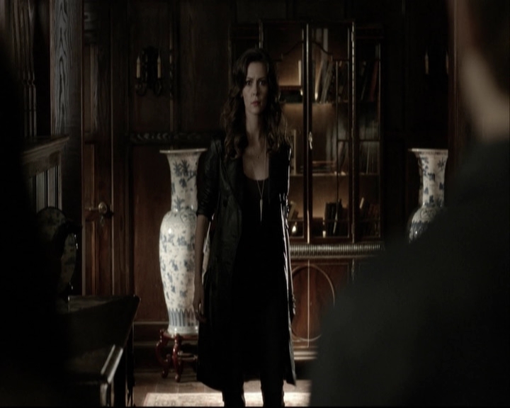 VampireDiariesWorld-dot-org_5x11-500YearsOfSolitude-deletedscene0027.jpg