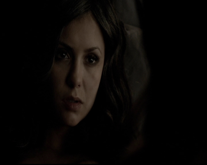 VampireDiariesWorld-dot-org_5x11-500YearsOfSolitude2214.jpg