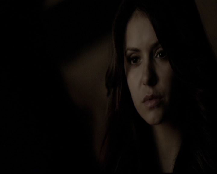 VampireDiariesWorld-dot-org_5x11-500YearsOfSolitude2218.jpg