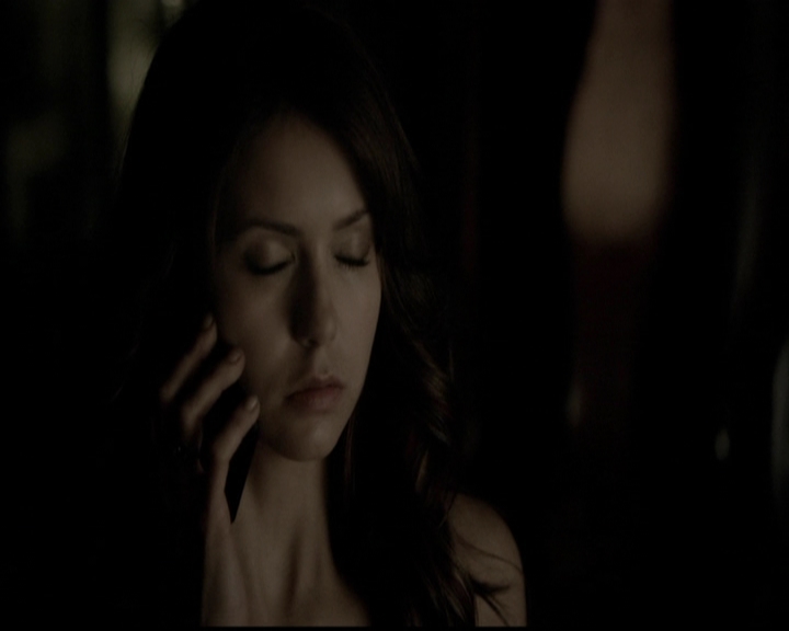 VampireDiariesWorld-dot-org_5x11-500YearsOfSolitude2277.jpg