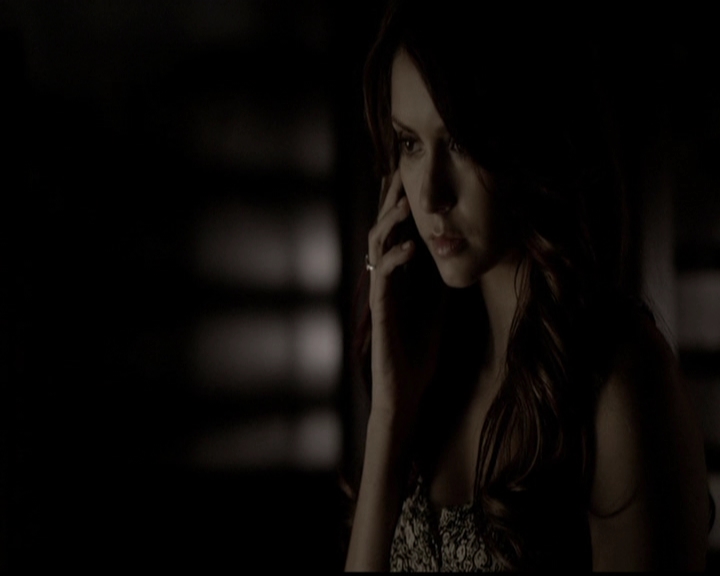 VampireDiariesWorld-dot-org_5x11-500YearsOfSolitude2292.jpg