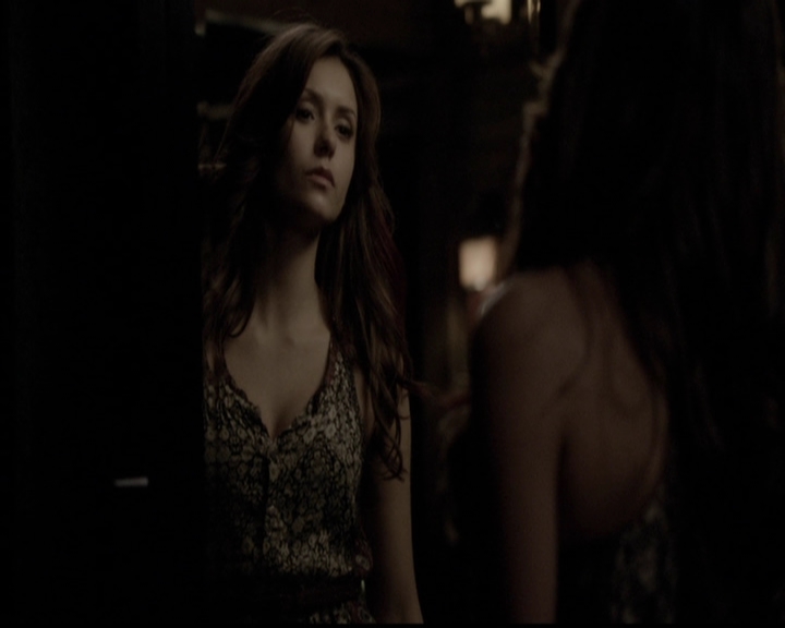 VampireDiariesWorld-dot-org_5x11-500YearsOfSolitude2310.jpg