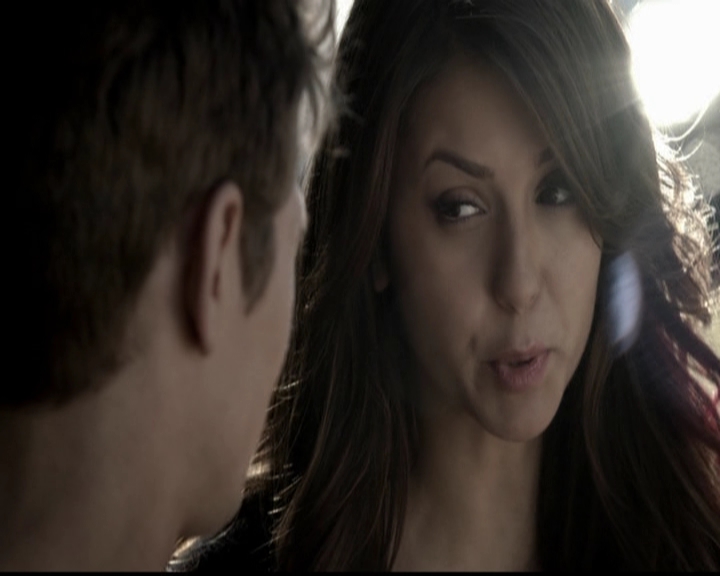 VampireDiariesWorld-dot-org_5x12TheDevilInside2515.jpg