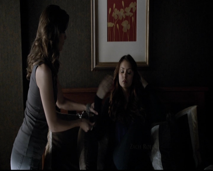 VampireDiariesWorld-dot-org_5x12TheDevilInside2599.jpg