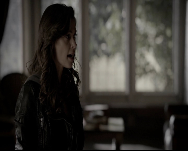 VampireDiariesWorld-dot-org_5x12TheDevilInside2634.jpg