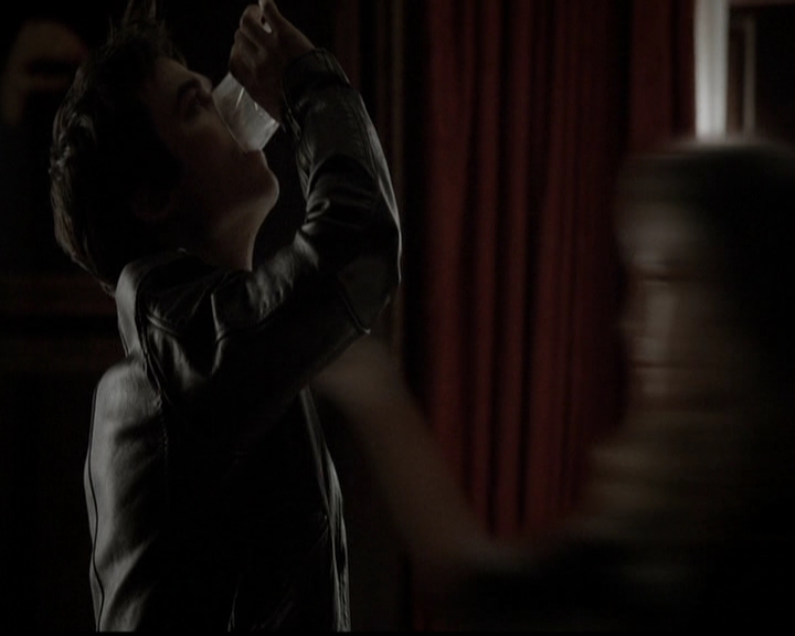 VampireDiariesWorld-dot-org_5x12TheDevilInside2648.jpg