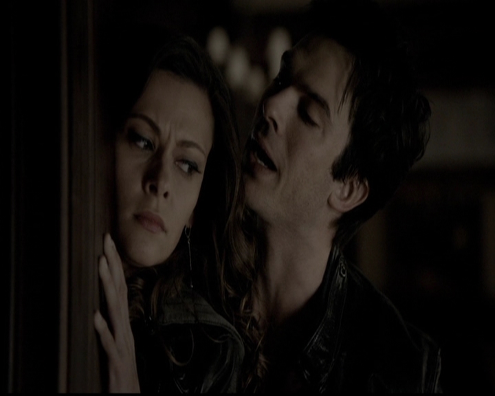 VampireDiariesWorld-dot-org_5x12TheDevilInside2655.jpg