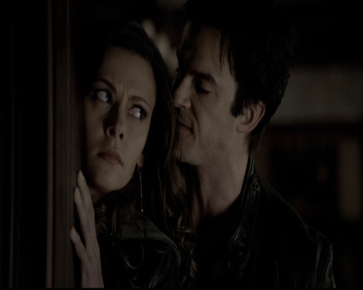 VampireDiariesWorld-dot-org_5x12TheDevilInside2656.jpg