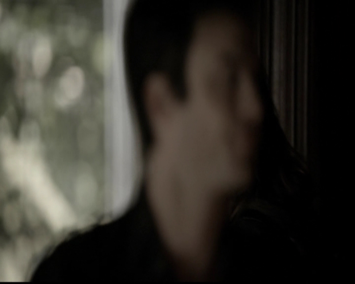 VampireDiariesWorld-dot-org_5x12TheDevilInside2664.jpg