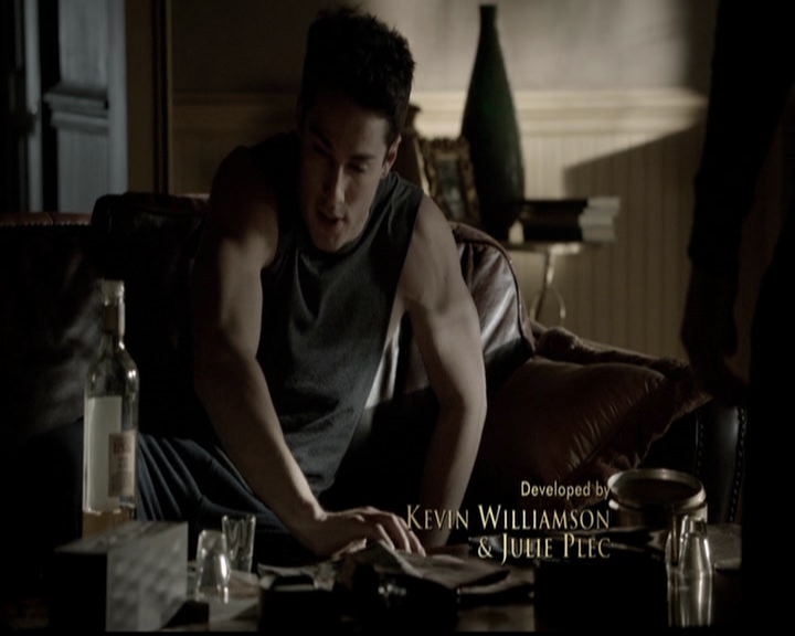 VampireDiariesWorld-dot-org_5x12TheDevilInside2684.jpg