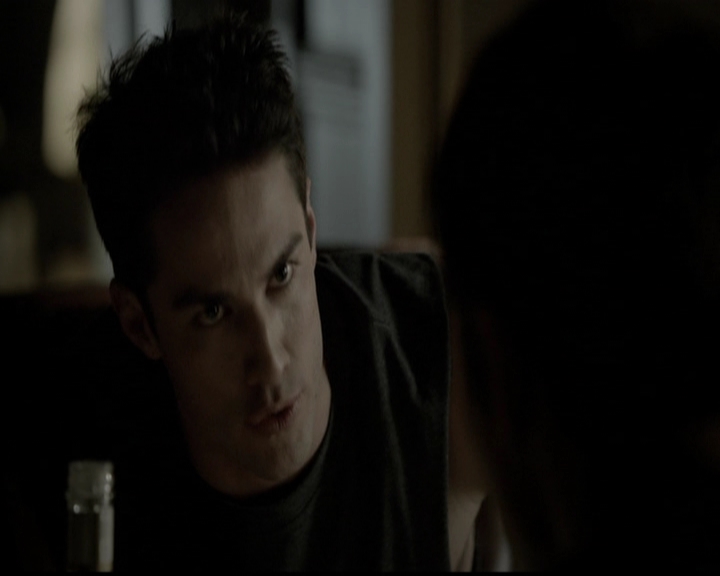 VampireDiariesWorld-dot-org_5x12TheDevilInside2715.jpg