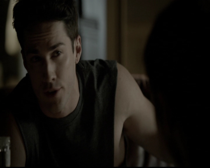 VampireDiariesWorld-dot-org_5x12TheDevilInside2719.jpg