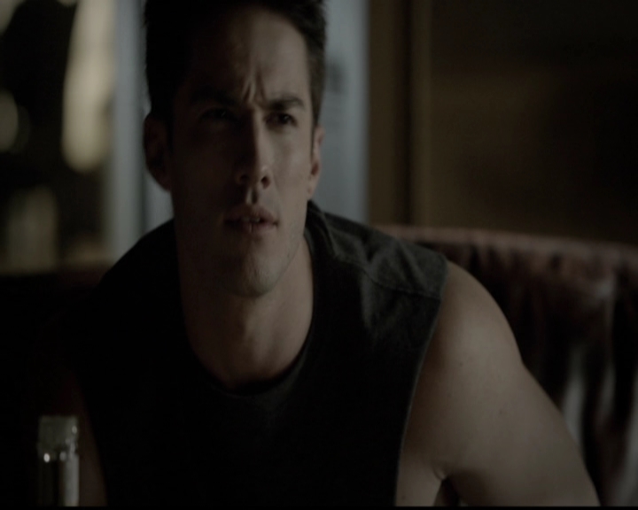 VampireDiariesWorld-dot-org_5x12TheDevilInside2728.jpg