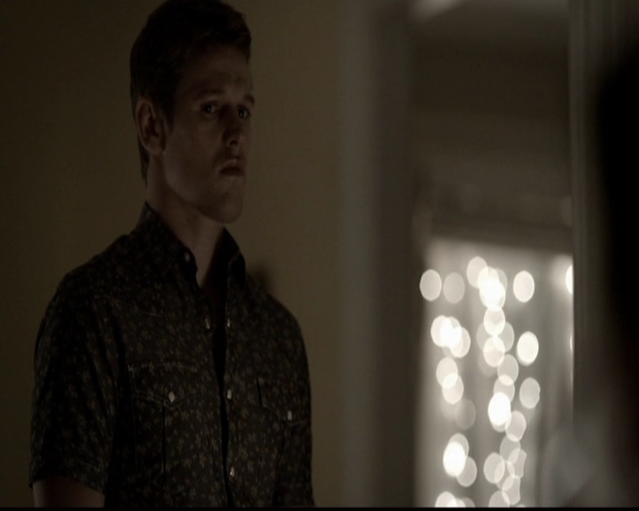 VampireDiariesWorld-dot-org_5x12TheDevilInside4303.jpg