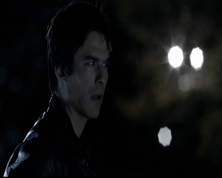 VampireDiariesWorld-dot-org_5x12TheDevilInside4599.jpg