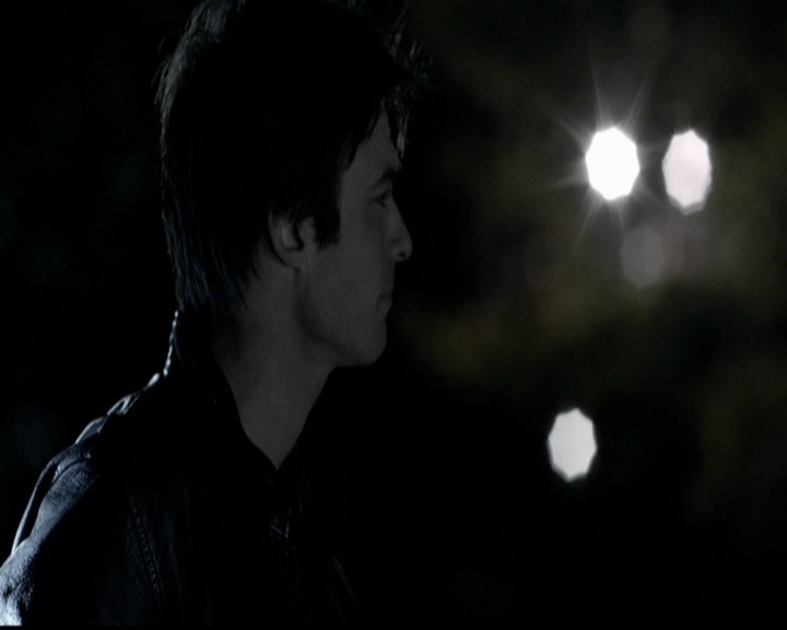 VampireDiariesWorld-dot-org_5x12TheDevilInside4623.jpg