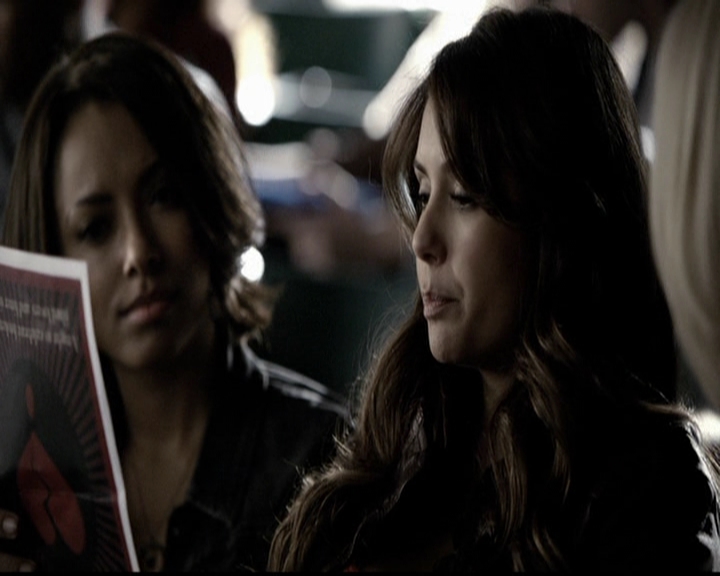 VampireDiariesWorld-dot-org_5x13TotalEclipseOfTheHeart0092.jpg