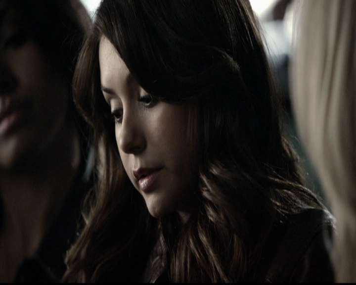 VampireDiariesWorld-dot-org_5x13TotalEclipseOfTheHeart0095.jpg