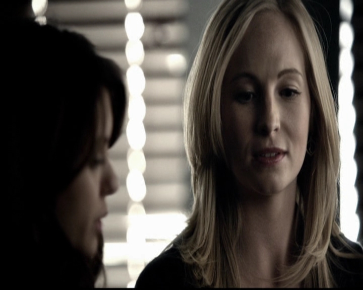 VampireDiariesWorld-dot-org_5x13TotalEclipseOfTheHeart0096.jpg