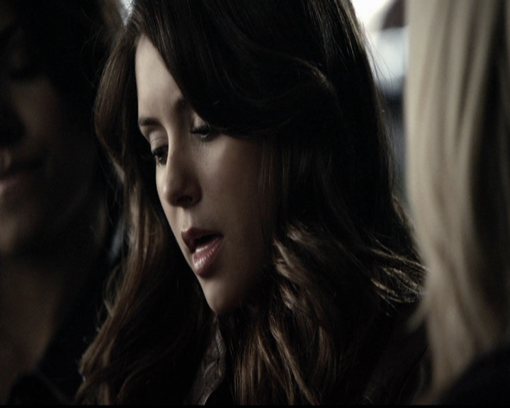 VampireDiariesWorld-dot-org_5x13TotalEclipseOfTheHeart0097.jpg