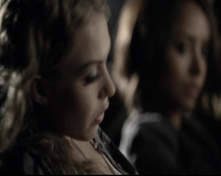 VampireDiariesWorld-dot-org_5x13TotalEclipseOfTheHeart0120.jpg