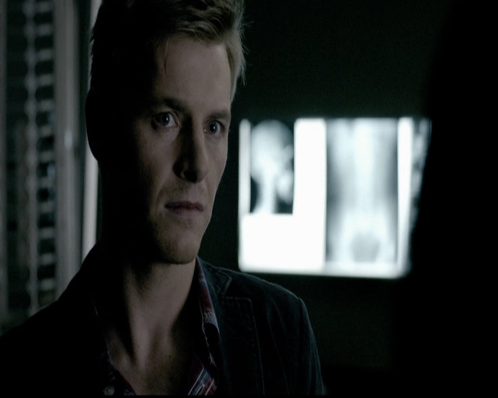 VampireDiariesWorld-dot-org_5x13TotalEclipseOfTheHeart0415.jpg