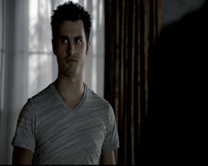 VampireDiariesWorld-dot-org_5x14NoExit0097.jpg