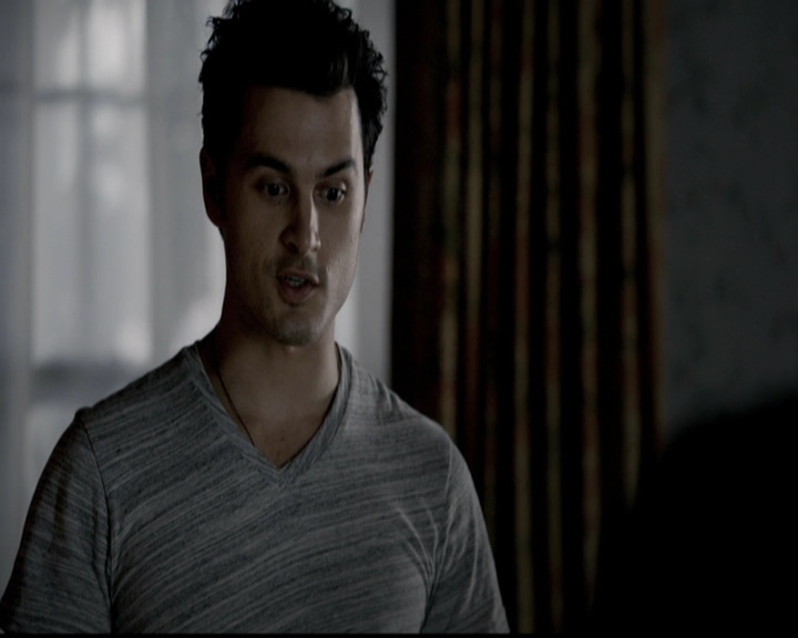 VampireDiariesWorld-dot-org_5x14NoExit0108.jpg