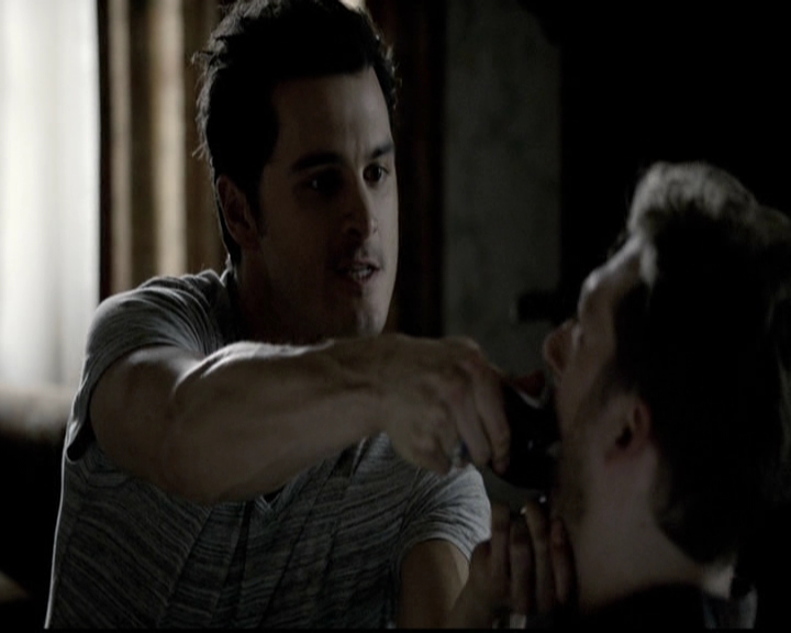 VampireDiariesWorld-dot-org_5x14NoExit0124.jpg