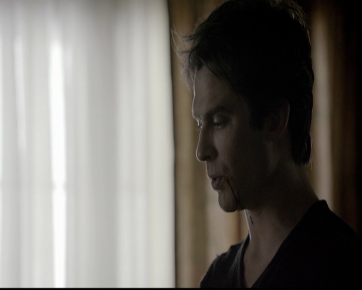 VampireDiariesWorld-dot-org_5x14NoExit0127.jpg