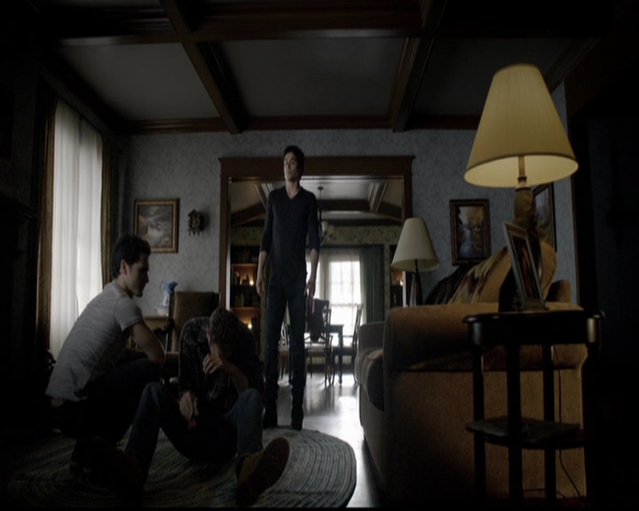 VampireDiariesWorld-dot-org_5x14NoExit0129.jpg