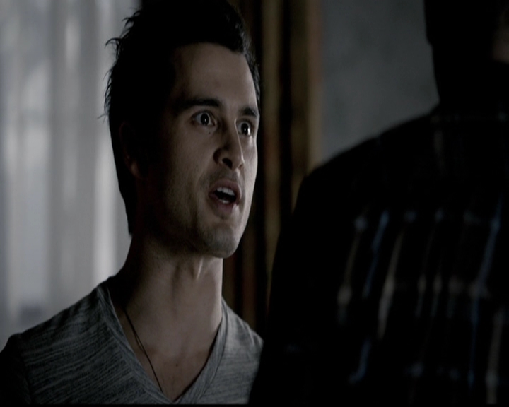 VampireDiariesWorld-dot-org_5x14NoExit0143.jpg