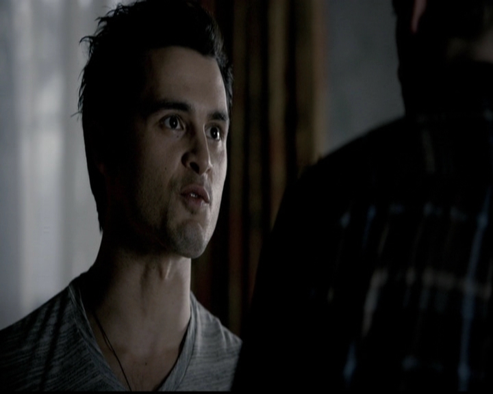 VampireDiariesWorld-dot-org_5x14NoExit0149.jpg