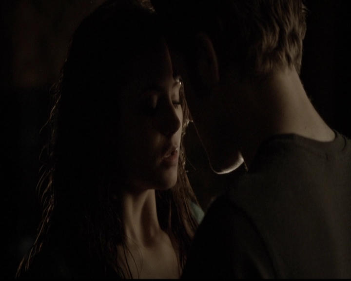 VampireDiariesWorld-dot-org_5x14NoExit1413.jpg