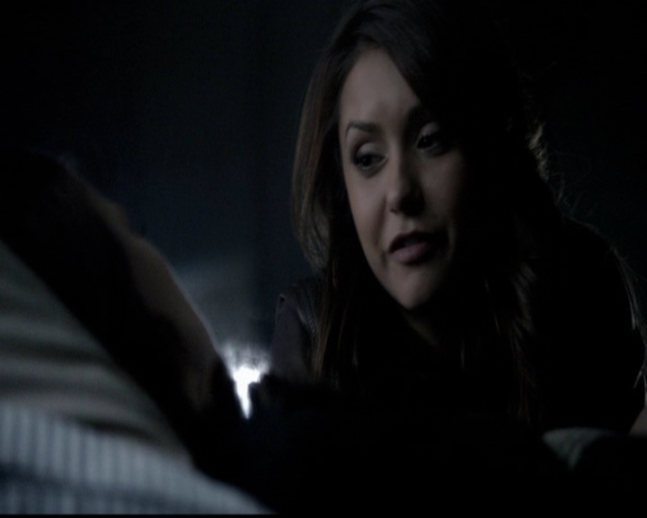 VampireDiariesWorld-dot-org_5x15GoneGirl0103.jpg