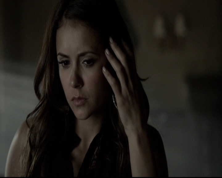 VampireDiariesWorld-dot-org_5x16WhileYouWereSleeping0122.jpg