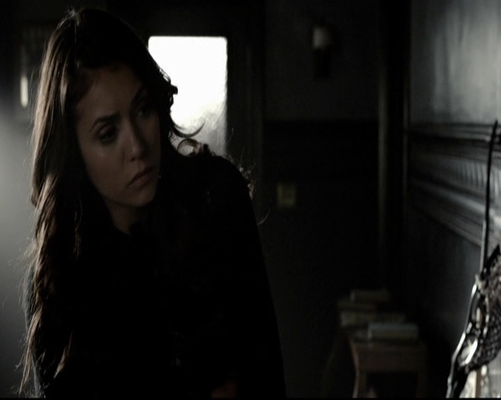 VampireDiariesWorld-dot-org_5x16WhileYouWereSleeping0139.jpg