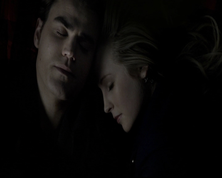 VampireDiariesWorld-dot-org_5x17RescueMe2048.jpg