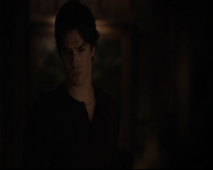 VampireDiariesWorld-dot-org_5x17RescueMe2105.jpg