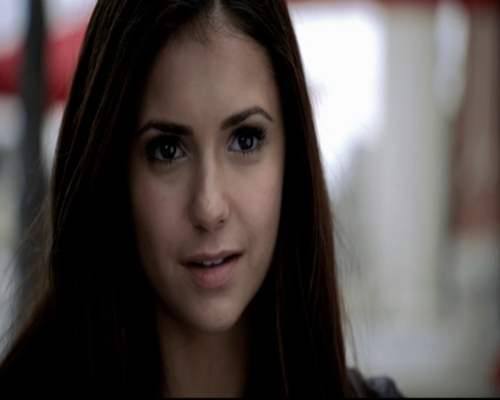 VampireDiariesWorld-dot-org_5x18ResidentEvil0100.jpg