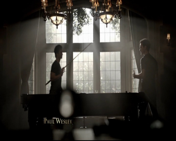 VampireDiariesWorld-dot-org_5x18ResidentEvil0133.jpg