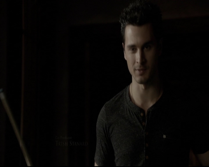 VampireDiariesWorld-dot-org_5x18ResidentEvil0182.jpg