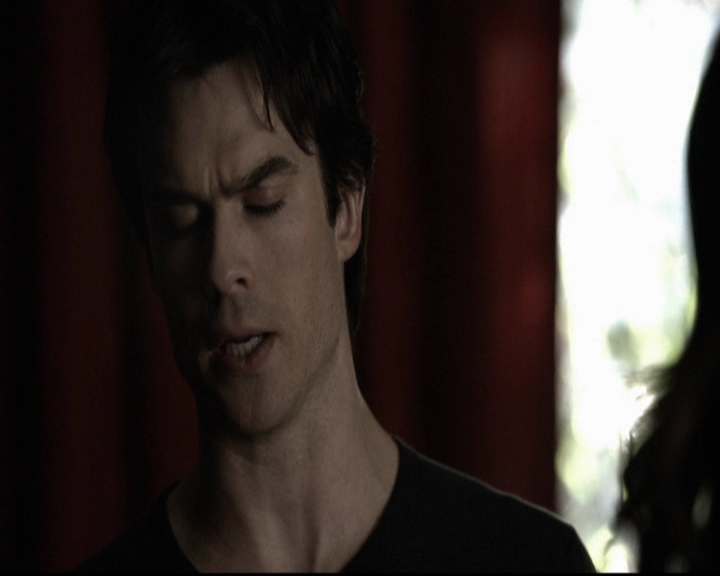 VampireDiariesWorld-dot-org_5x18ResidentEvil1057.jpg